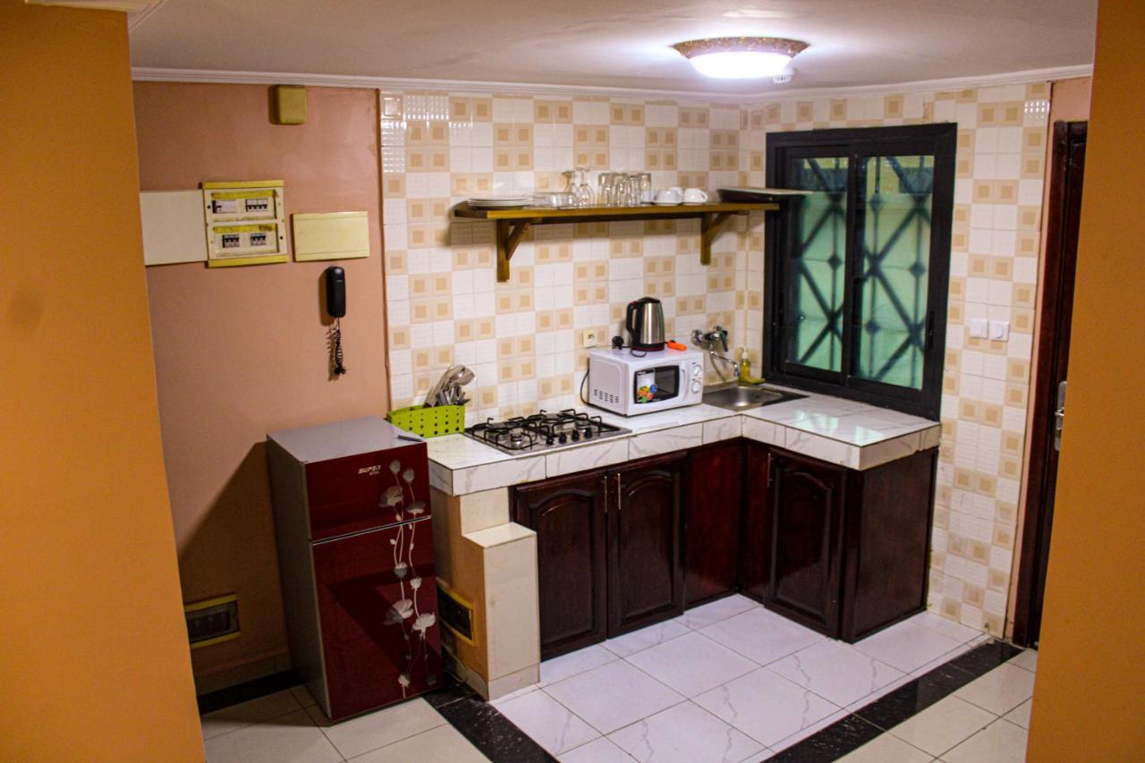 Residence Le Carat Дуала Екстериор снимка