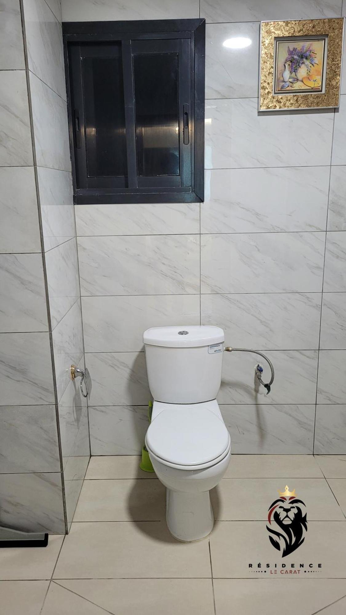 Residence Le Carat Дуала Екстериор снимка